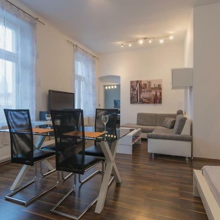 Spacious Apartment In Center With Terrace Vienna Exterior photo